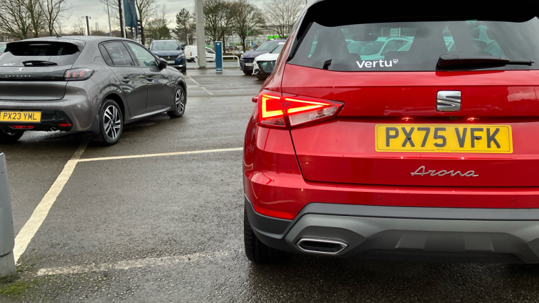 SEAT Arona 1.0 TSI 115 FR Black Edition 5dr Petrol Hatchback